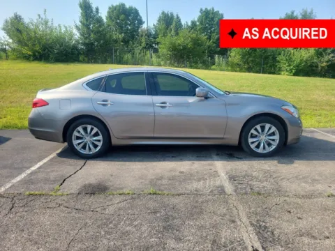 Gray 2013 INFINITI M37 4dr Sdn AWD for sale in Hamilton, OH
