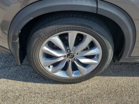 More photos of 2021 INFINITI QX50 ESSENTIAL at Tom Gill Buick GMC, OH