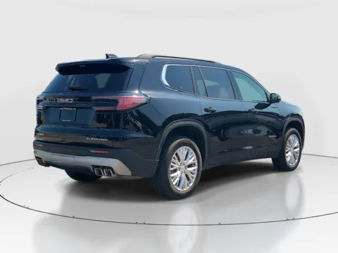 More photos of 2026 GMC Acadia FWD Elevation at Tom Gill Buick GMC, OH