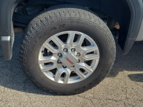 More photos of 2024 GMC Sierra 2500HD SLT at Tom Gill Buick GMC, OH
