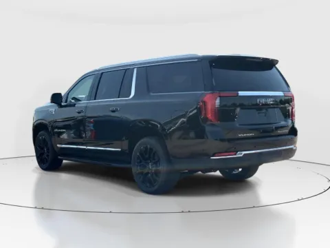 Another view of 2026 GMC Yukon XL Elevation for sale in Hamilton, OH at Tom Gill Buick GMC