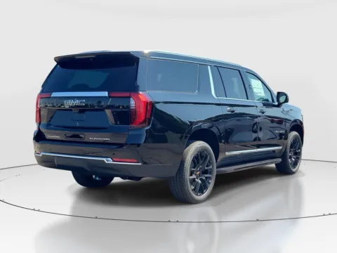 More photos of 2026 GMC Yukon XL Elevation at Tom Gill Buick GMC, OH