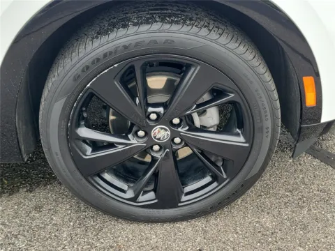 More photos of 2022 Buick Envision Essence at Tom Gill Buick GMC, OH
