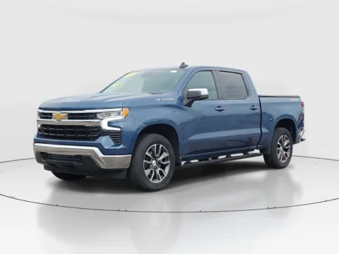 Photos of 2024 Chevrolet Silverado 1500 LT for sale in Hamilton, OH at Tom Gill Buick GMC