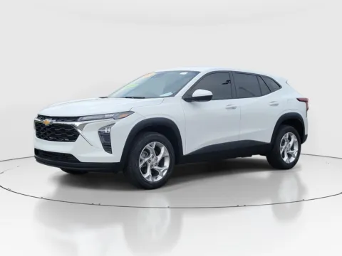 Photos of 2024 Chevrolet Trax LS for sale in Hamilton, OH at Tom Gill Buick GMC