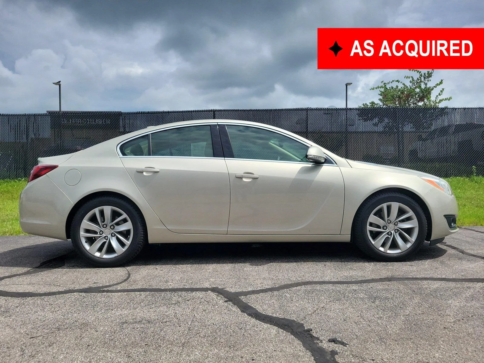 Used 2016 Buick Regal Premium 2 with VIN 2G4GT5GX8G9125717 for sale in Florence, KY