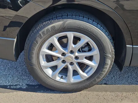 More photos of 2019 Chevrolet Equinox LT at Tom Gill Buick GMC, OH