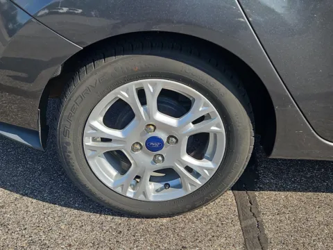 More photos of 2015 Ford Fiesta SE at Tom Gill Buick GMC, OH