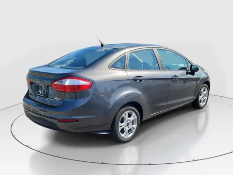 More photos of 2015 Ford Fiesta SE at Tom Gill Buick GMC, OH