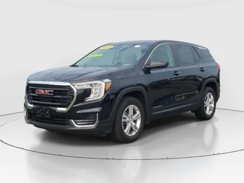 Photos of 2024 GMC Terrain SLE for sale in Hamilton, OH at Tom Gill Buick GMC