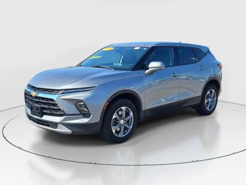 Photos of 2023 Chevrolet Blazer LT for sale in Hamilton, OH at Tom Gill Buick GMC