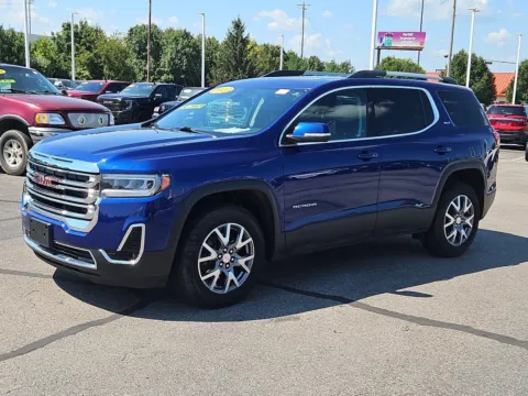 Photos of 2023 GMC Acadia SLT for sale in Hamilton, OH at Tom Gill Buick GMC