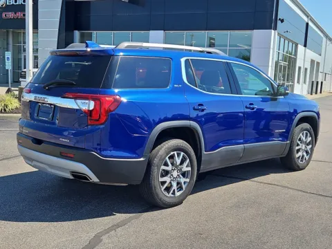 More photos of 2023 GMC Acadia SLT at Tom Gill Buick GMC, OH