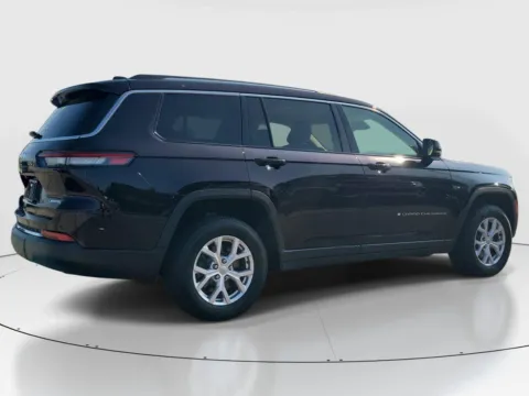 More photos of 2022 Jeep Grand Cherokee L Limited at Tom Gill Buick GMC, OH