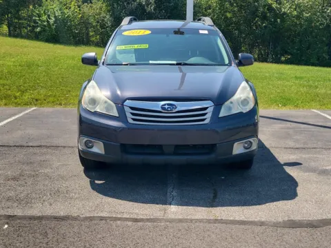 Another view of 2011 Subaru Outback 2.5i Prem AWP/Pwr Moon for sale in Hamilton, OH at Tom Gill Buick GMC