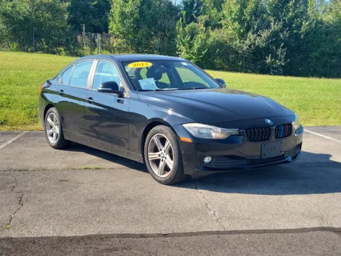 Photos of 2013 BMW 3 Series 320i xDrive for sale in Hamilton, OH at Tom Gill Buick GMC