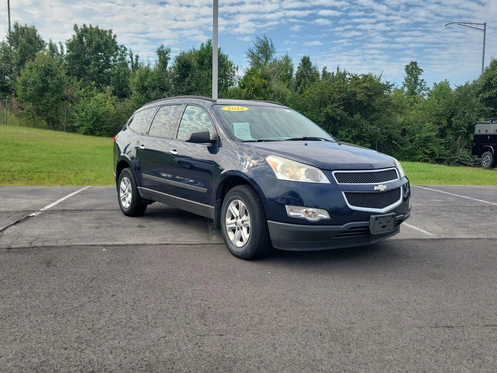 Used 2012 Chevrolet Traverse LS with VIN 1GNKVFED4CJ148960 for sale in Florence, KY