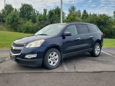 More photos of 2012 Chevrolet Traverse LS at Tom Gill Buick GMC, OH