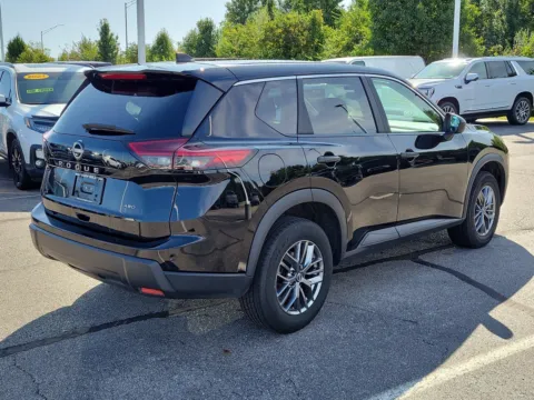 More photos of 2024 Nissan Rogue S at Tom Gill Buick GMC, OH