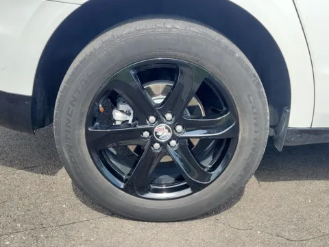 More photos of 2023 Buick Enclave Essence at Tom Gill Buick GMC, OH