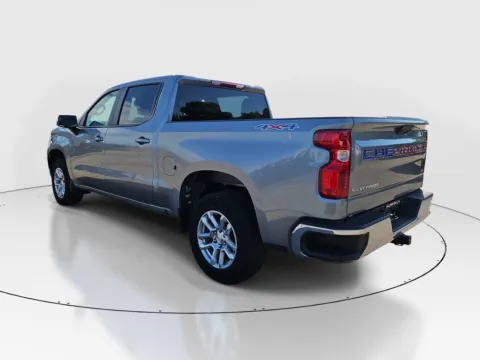 Another view of 2024 Chevrolet Silverado 1500 LT for sale in Hamilton, OH at Tom Gill Buick GMC