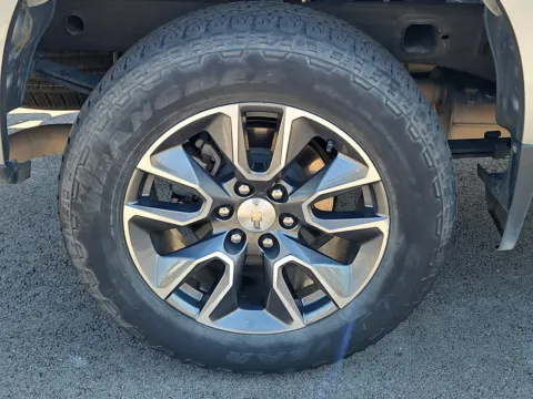 More photos of 2023 Chevrolet Silverado 1500 LT at Tom Gill Buick GMC, OH