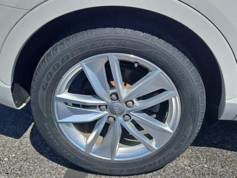 More photos of 2016 Audi Q3 Premium Plus at Tom Gill Buick GMC, OH