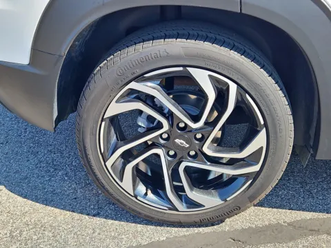 More photos of 2025 Chevrolet Trailblazer RS at Tom Gill Buick GMC, OH