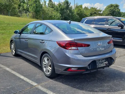 More photos of 2019 Hyundai Elantra SEL at Tom Gill Buick GMC, OH