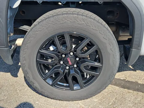 More photos of 2024 GMC Sierra 1500 Elevation at Tom Gill Buick GMC, OH