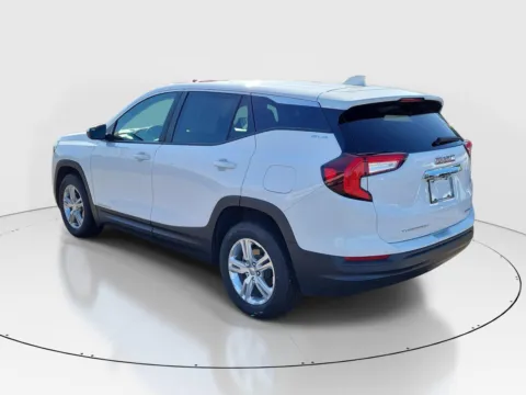 Another view of 2024 GMC Terrain SLE for sale in Hamilton, OH at Tom Gill Buick GMC