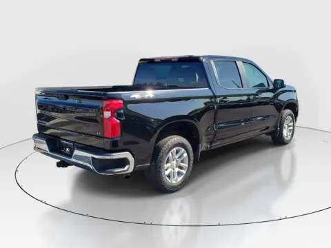 More photos of 2023 Chevrolet Silverado 1500 LT at Tom Gill Buick GMC, OH