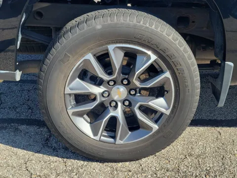 More photos of 2023 Chevrolet Silverado 1500 LT at Tom Gill Buick GMC, OH