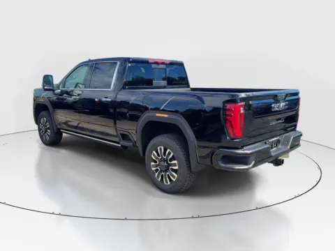 Another view of 2026 GMC Sierra 2500 HD Denali Ultimate for sale in Hamilton, OH at Tom Gill Buick GMC