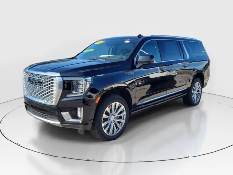 Photos of 2022 GMC Yukon XL Denali for sale in Hamilton, OH at Tom Gill Buick GMC