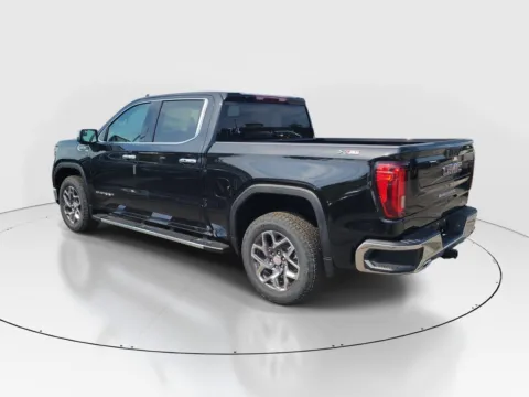 Another view of 2026 GMC Sierra 1500 SLT for sale in Hamilton, OH at Tom Gill Buick GMC