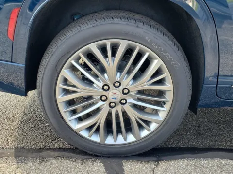 More photos of 2027 Buick Enclave Avenir at Tom Gill Buick GMC, OH