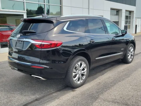More photos of 2021 Buick Enclave Avenir at Tom Gill Buick GMC, OH