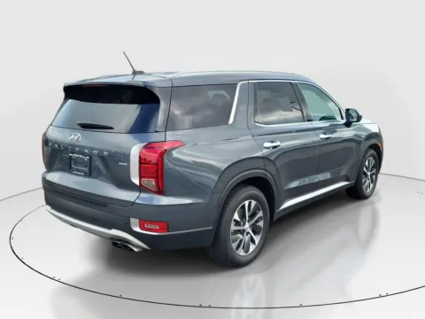 More photos of 2022 Hyundai Palisade SEL at Tom Gill Buick GMC, OH