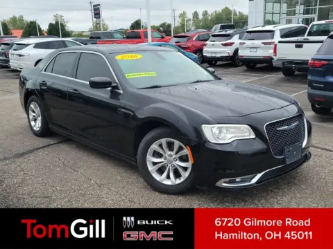Black 2016 Chrysler 300 Anniversary Edition for sale in Hamilton, OH