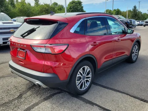 More photos of 2021 Ford Escape SEL at Tom Gill Buick GMC, OH