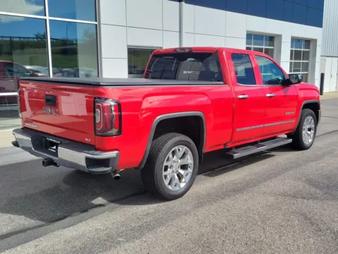 More photos of 2018 GMC Sierra 1500 SLT at Tom Gill Buick GMC, OH
