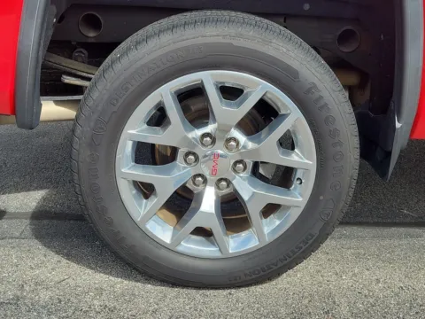 More photos of 2018 GMC Sierra 1500 SLT at Tom Gill Buick GMC, OH