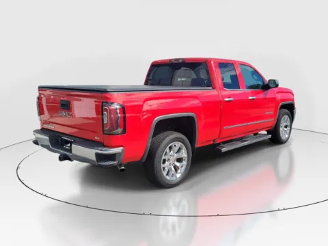 More photos of 2018 GMC Sierra 1500 SLT at Tom Gill Buick GMC, OH