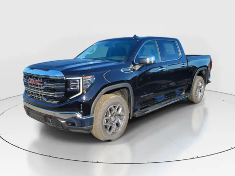 Photos of 2026 GMC Sierra 1500 SLT for sale in Hamilton, OH at Tom Gill Buick GMC