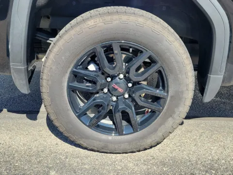 More photos of 2025 GMC Sierra 1500 Elevation at Tom Gill Buick GMC, OH