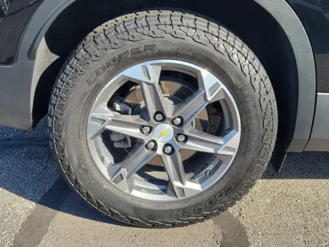 More photos of 2023 Chevrolet Blazer LT at Tom Gill Buick GMC, OH