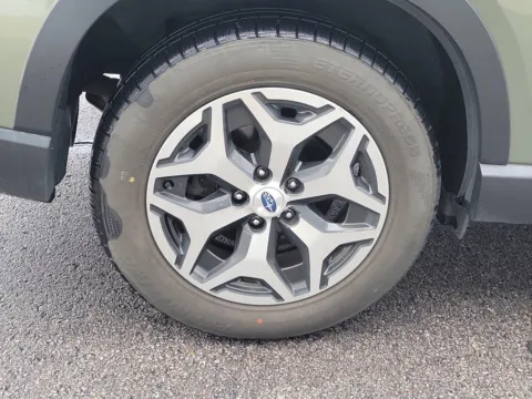 More photos of 2019 Subaru Forester Premium at Tom Gill Buick GMC, OH