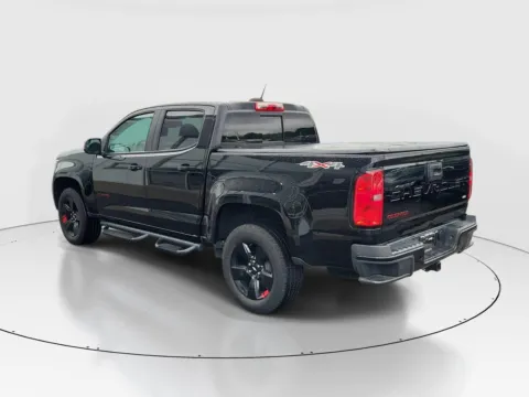 Another view of 2021 Chevrolet Colorado 4WD LT for sale in Hamilton, OH at Tom Gill Buick GMC