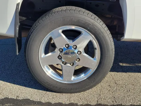 More photos of 2012 GMC Sierra 2500 HD SLT at Tom Gill Buick GMC, OH